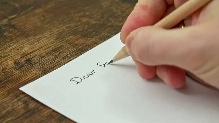 Gelecekteki Kendinize Mektup Yazın 